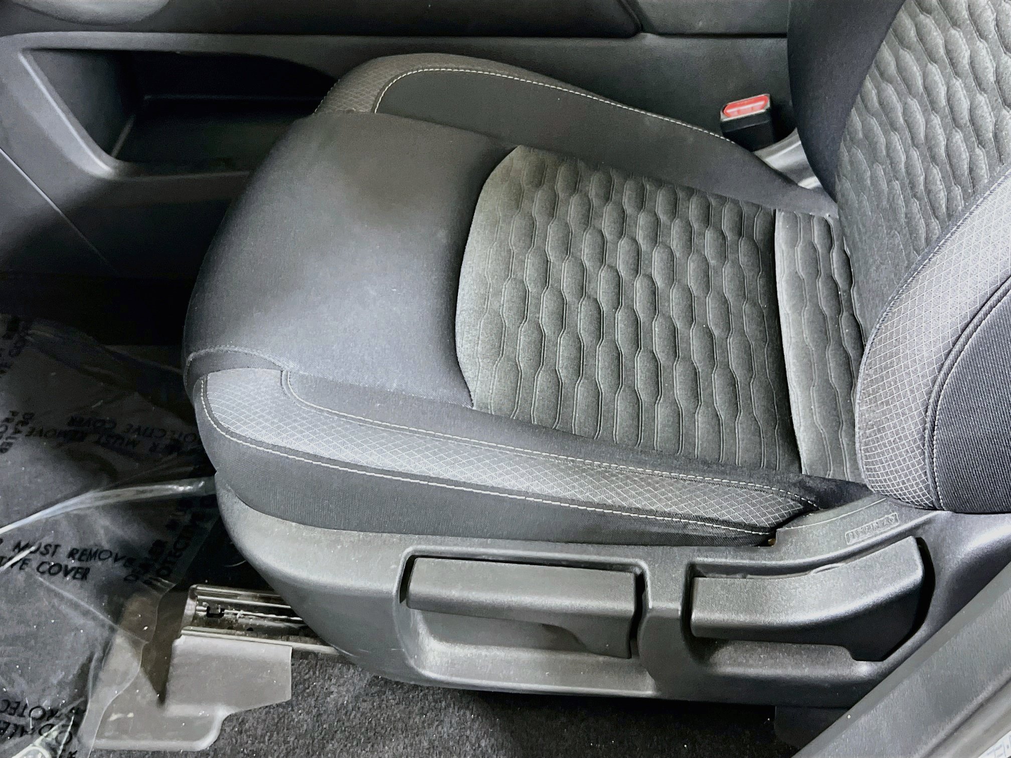 Used 2022 Nissan Pathfinder S AWD/4WD image 18