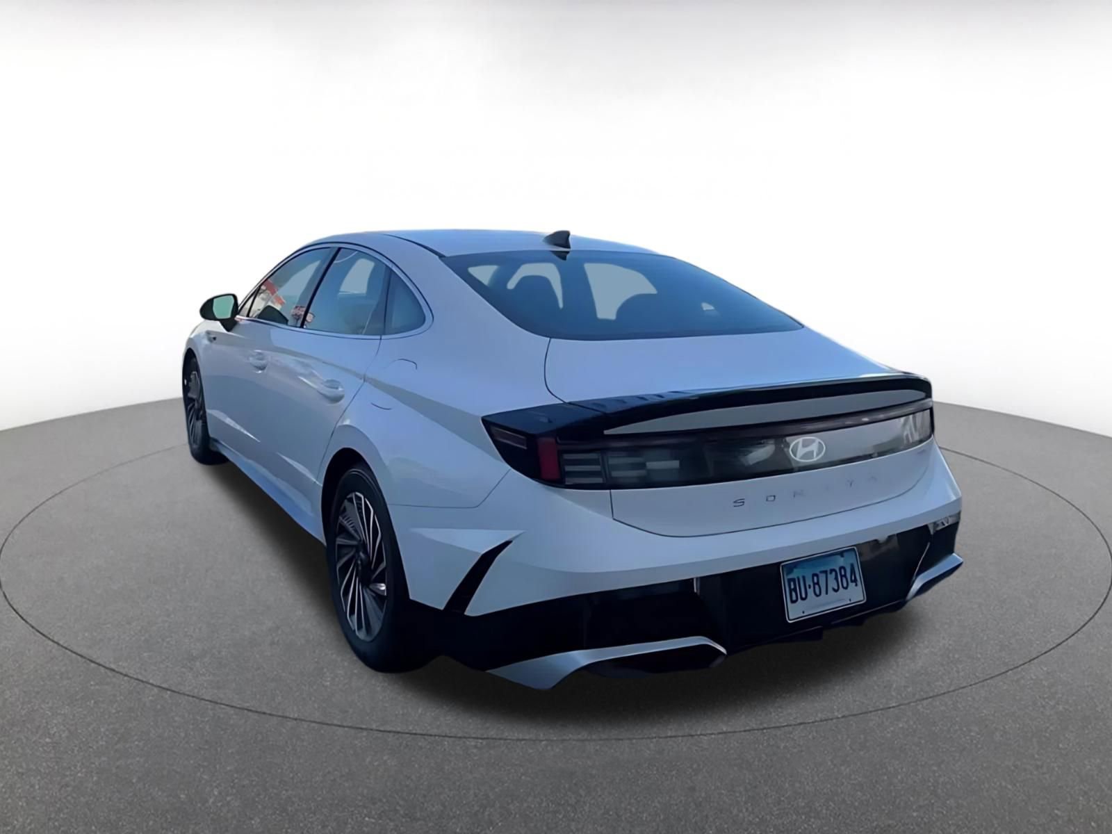 Used 2025 Hyundai Sonata SEL image 4