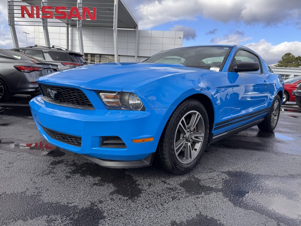 Used 2012 Ford Mustang Premium image 1