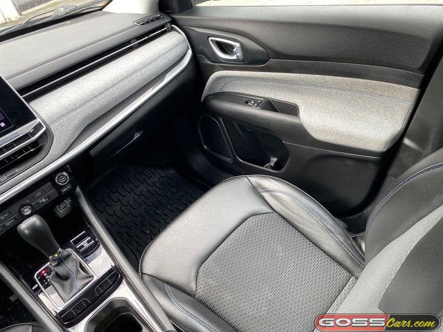 Certified 2022 Jeep Compass Latitude image 15