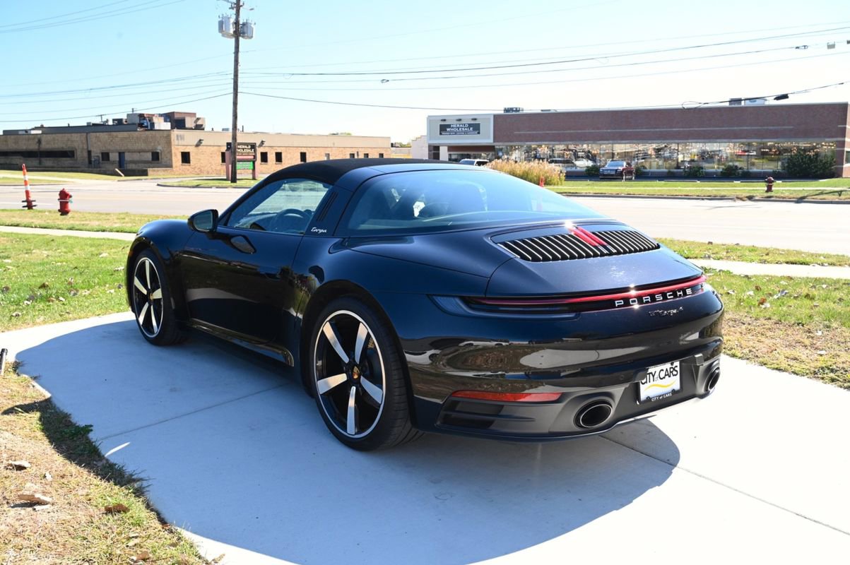 Used 2024 Porsche 911 Targa 4 image 7