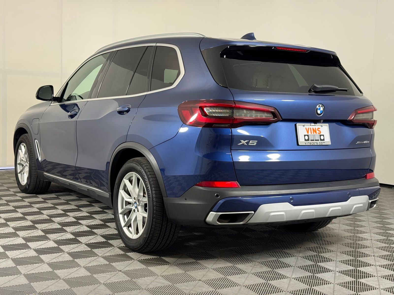 Used 2021 BMW X5 xDrive45e w/ Premium Package image 31