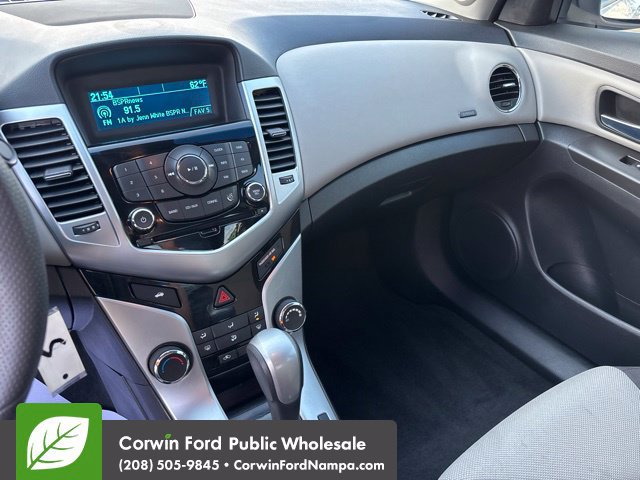Used 2016 Chevrolet Cruze LS FWD image 20