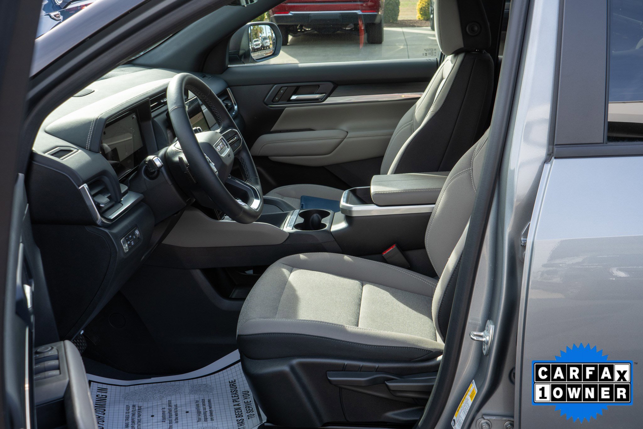 Certified 2025 GMC Terrain Elevation w/ Technology Package II image 18