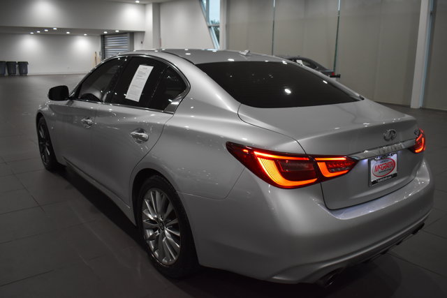 Used 2018 INFINITI Q50 Luxe RWD image 5