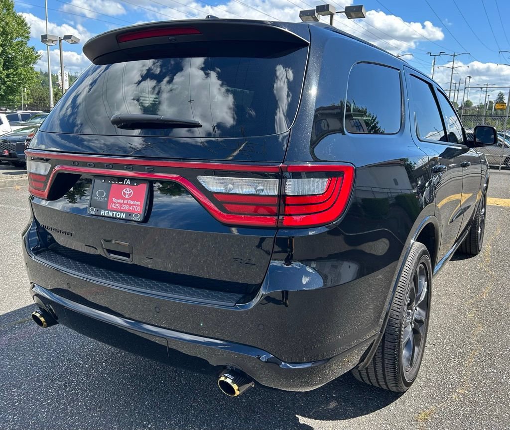 Used 2025 Dodge Durango R/T w/ Blacktop Package AWD/4WD image 5