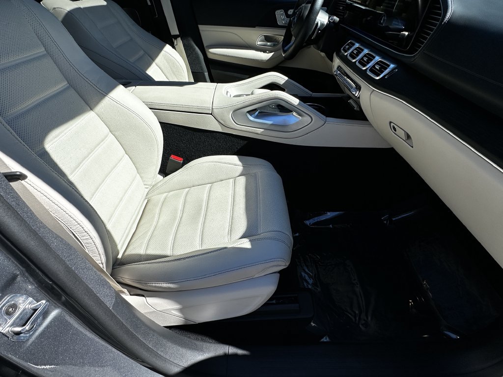 Certified 2025 Mercedes-Benz GLS 450 4MATIC image 15