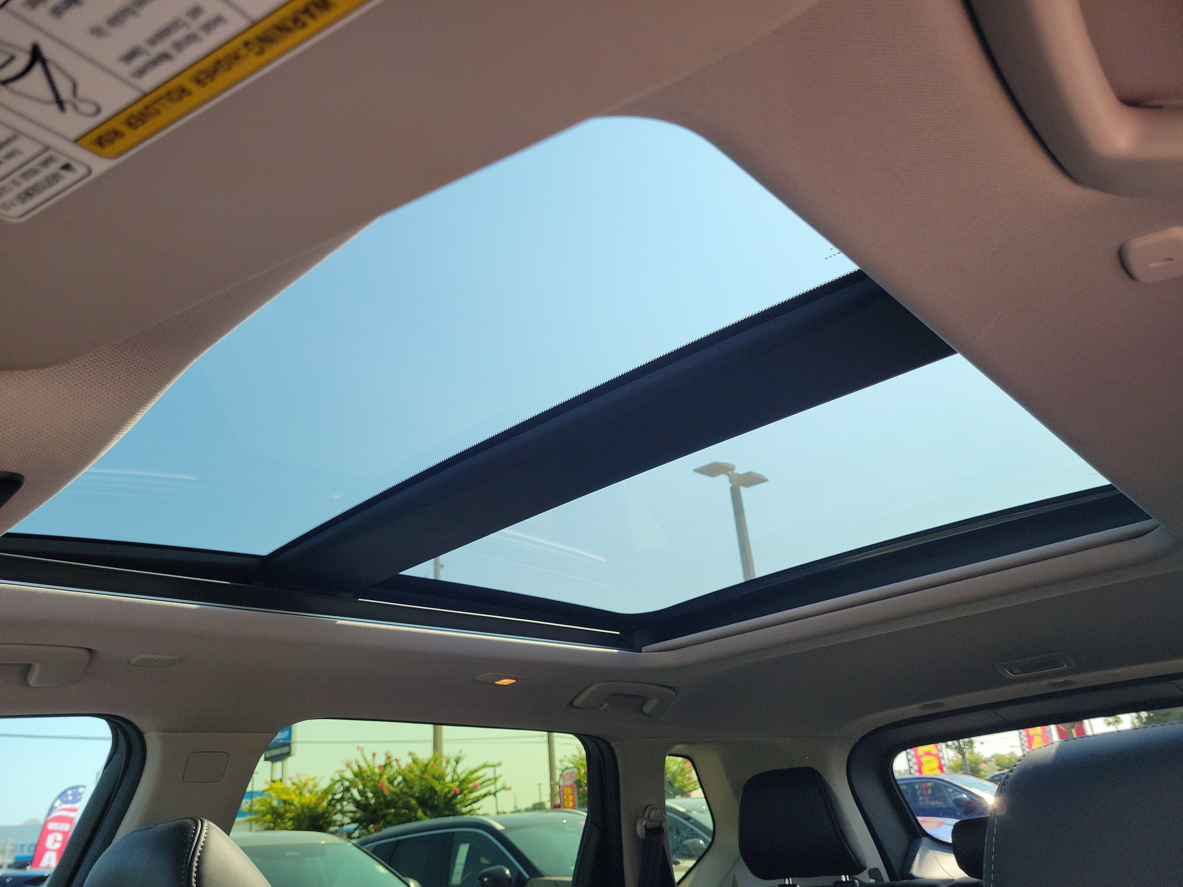 Certified 2024 Nissan Rogue Platinum FWD image 26