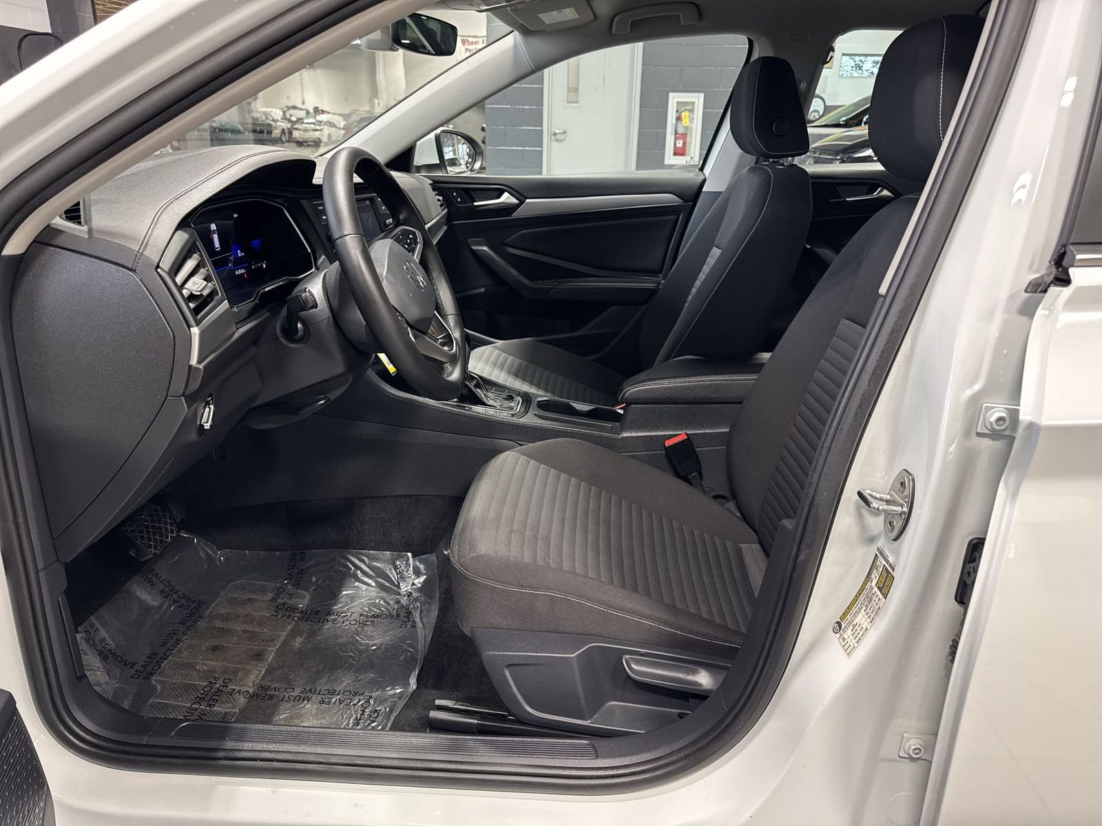 Used 2024 Volkswagen Jetta S image 11