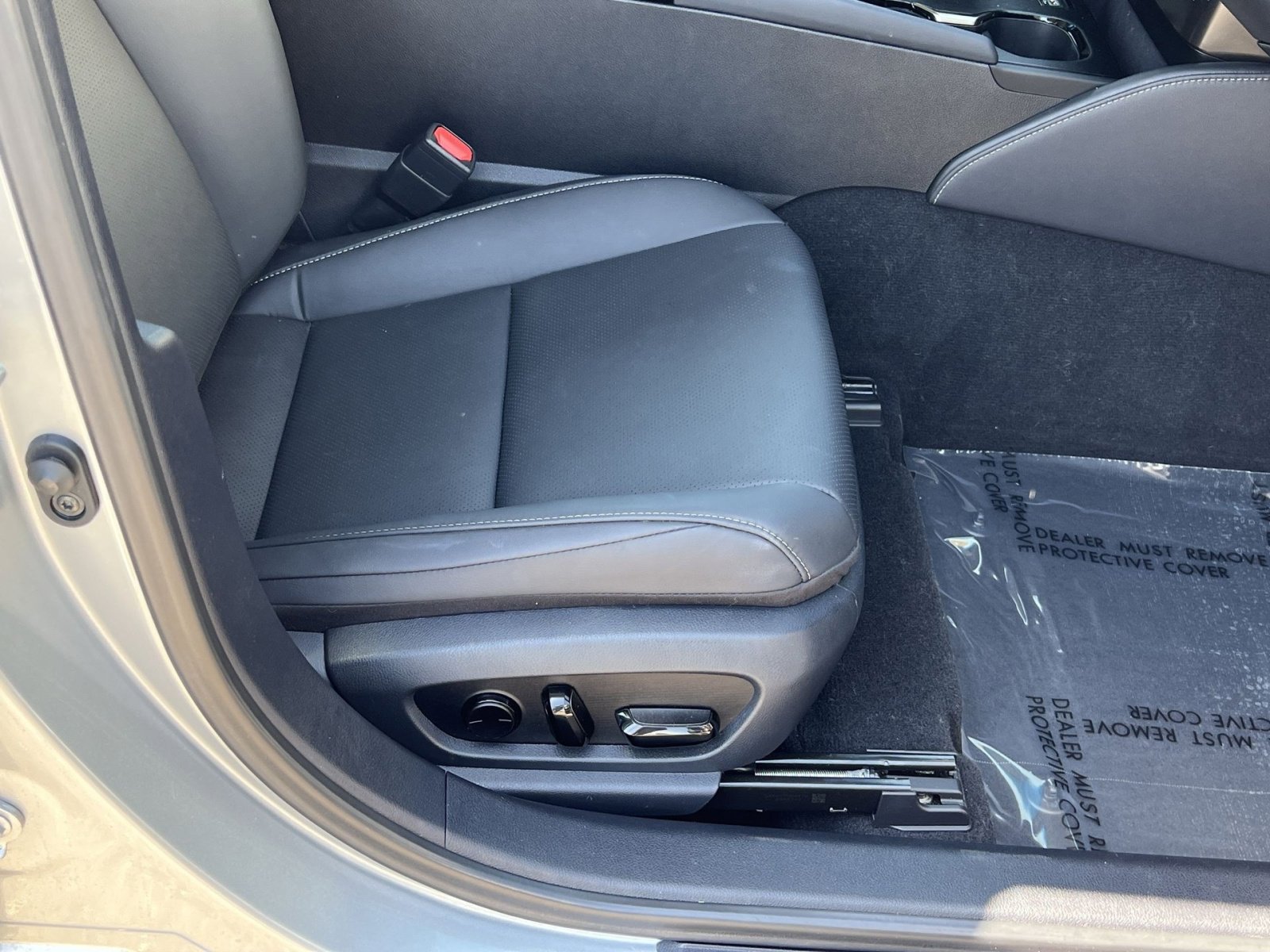 Used 2024 Lexus ES 350 w/ Premium Package image 31
