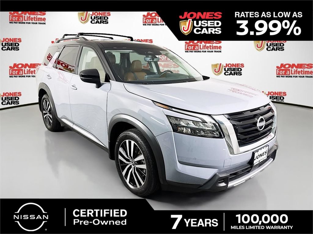 Certified 2025 Nissan Pathfinder Platinum AWD/4WD image 1