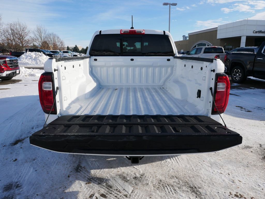 New 2026 GMC Canyon Elevation w/ Convenience Package image 6