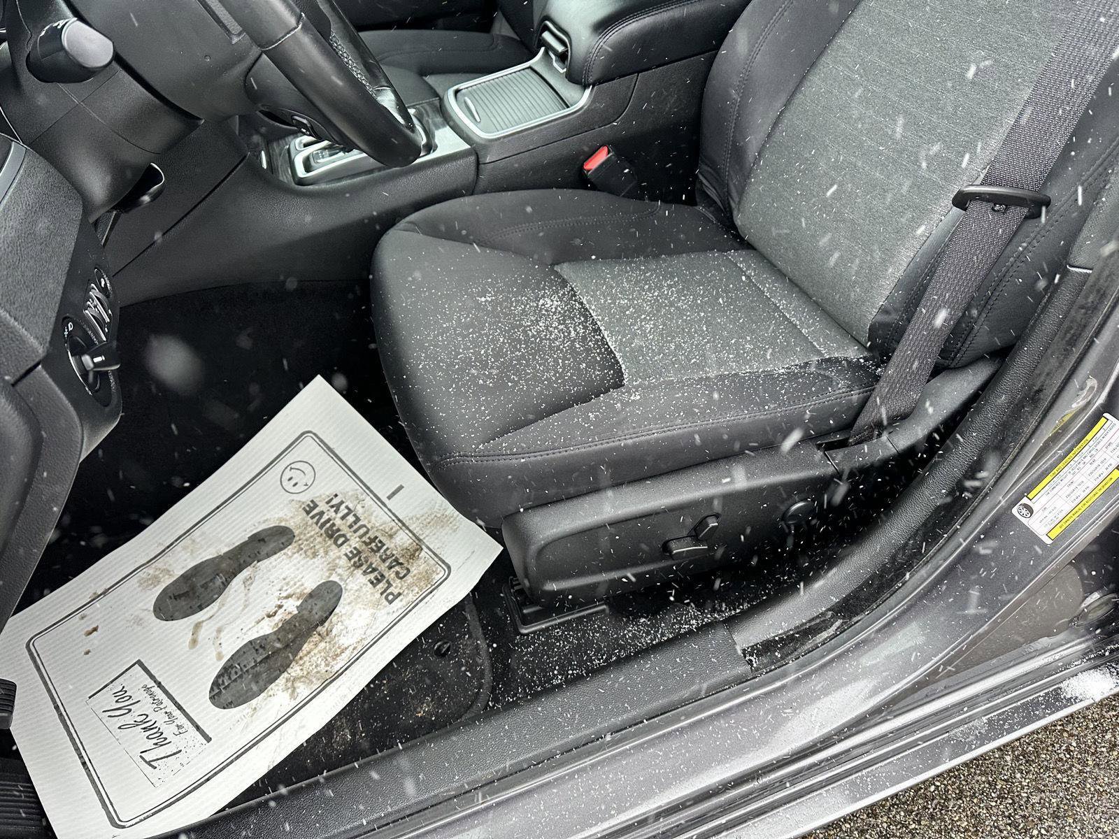 Used 2022 Chrysler 300 Touring image 23