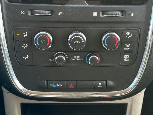 Used 2017 Dodge Grand Caravan SE w/ Power Window Group image 26