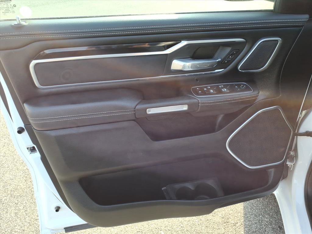 Used 2020 RAM 1500 Laramie AWD/4WD image 23