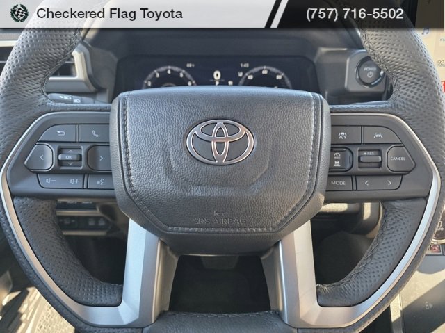 Used 2025 Toyota Tacoma Trailhunter image 15
