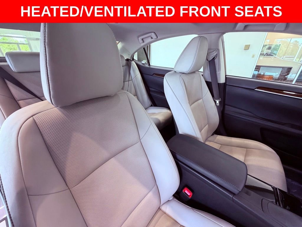 Used 2014 Lexus ES 350 w/ Premium Package image 11