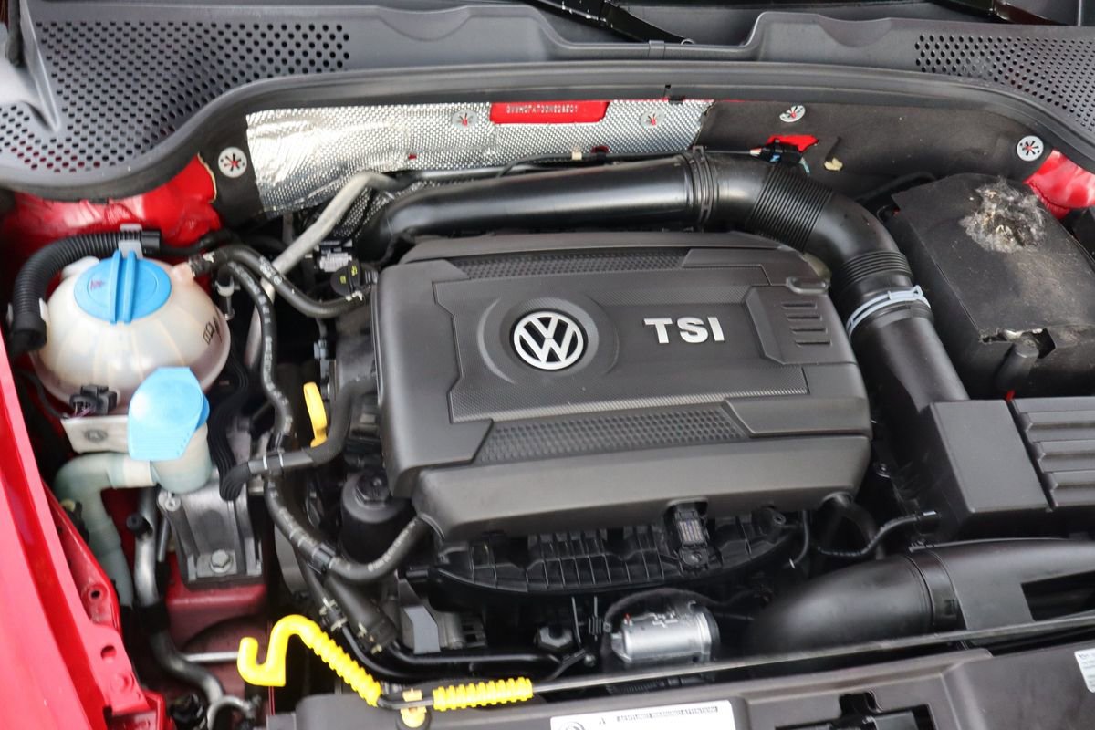 Used 2016 Volkswagen Beetle 1.8T SE image 36