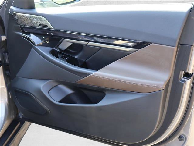 Used 2026 BMW i5 eDrive40 AWD/4WD image 25
