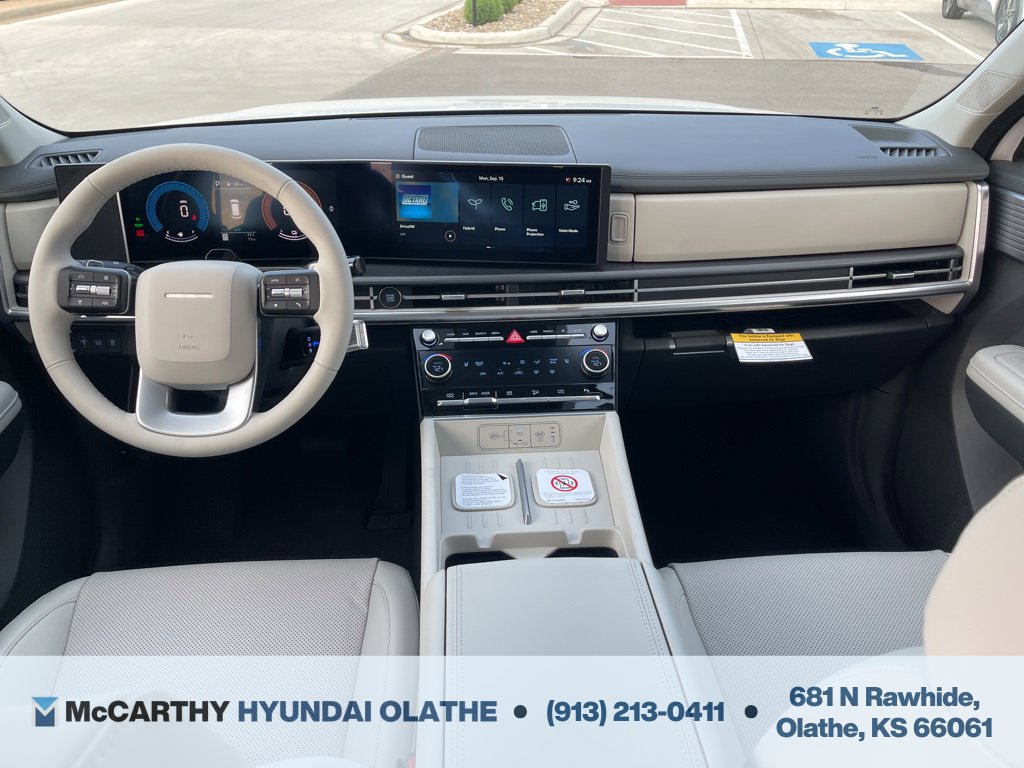 Used 2026 Hyundai Santa Fe SEL AWD/4WD image 3
