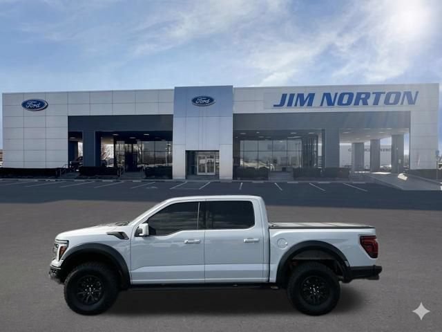 Used 2025 Ford F150 Raptor AWD/4WD image 8
