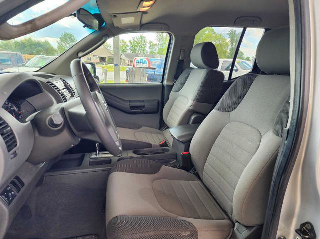 Used 2007 Nissan Xterra S w/ Utility Pkg image 11