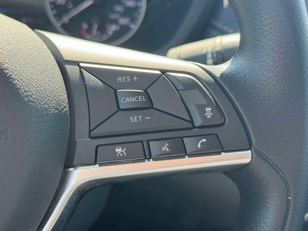 Used 2023 Nissan Sentra SV FWD image 20