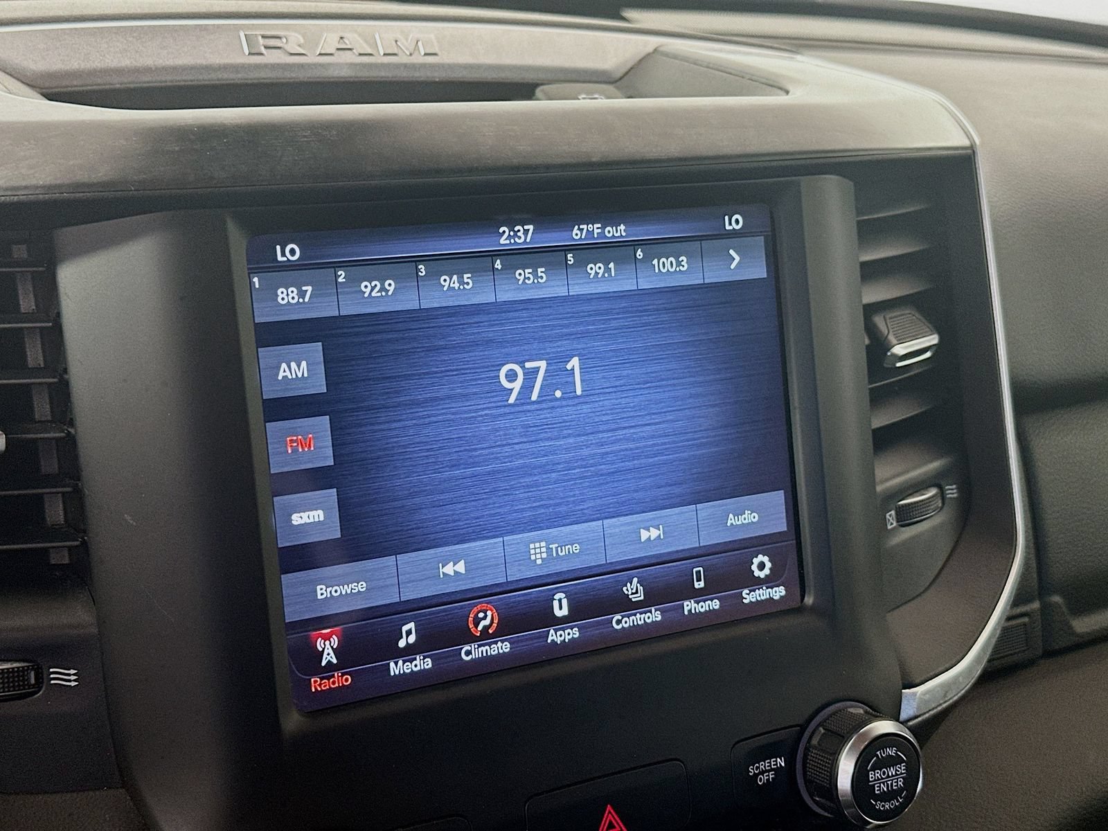 Used 2021 RAM 1500 Big Horn AWD/4WD image 14