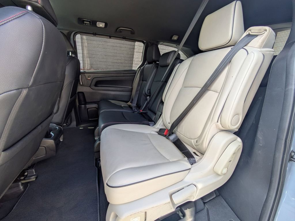 Used 2025 Honda Odyssey Sport-L image 26