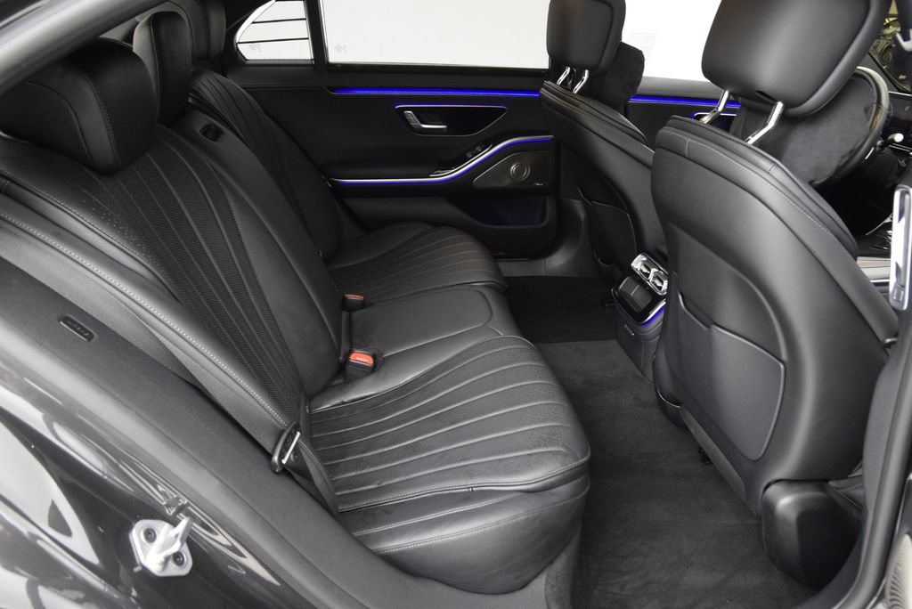 Certified 2023 Mercedes-Benz S 500 4MATIC image 18