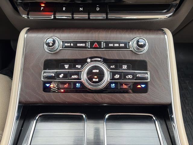 Used 2021 Lincoln Aviator Reserve w/ Equipment Group 202A image 26