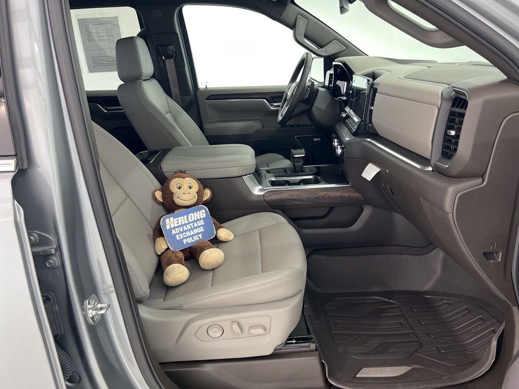 Used 2025 GMC Sierra 1500 SLT w/ SLT Premium Plus Package image 26