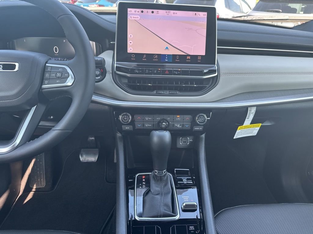 New 2025 Jeep Compass Limited w/ Elite Group AWD/4WD image 18