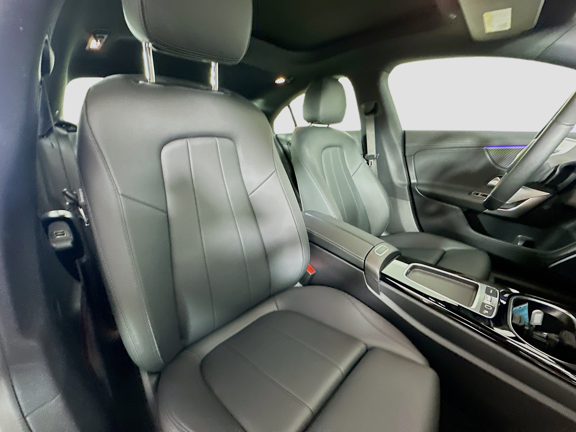 Certified 2025 Mercedes-Benz CLA 250 4MATIC image 36