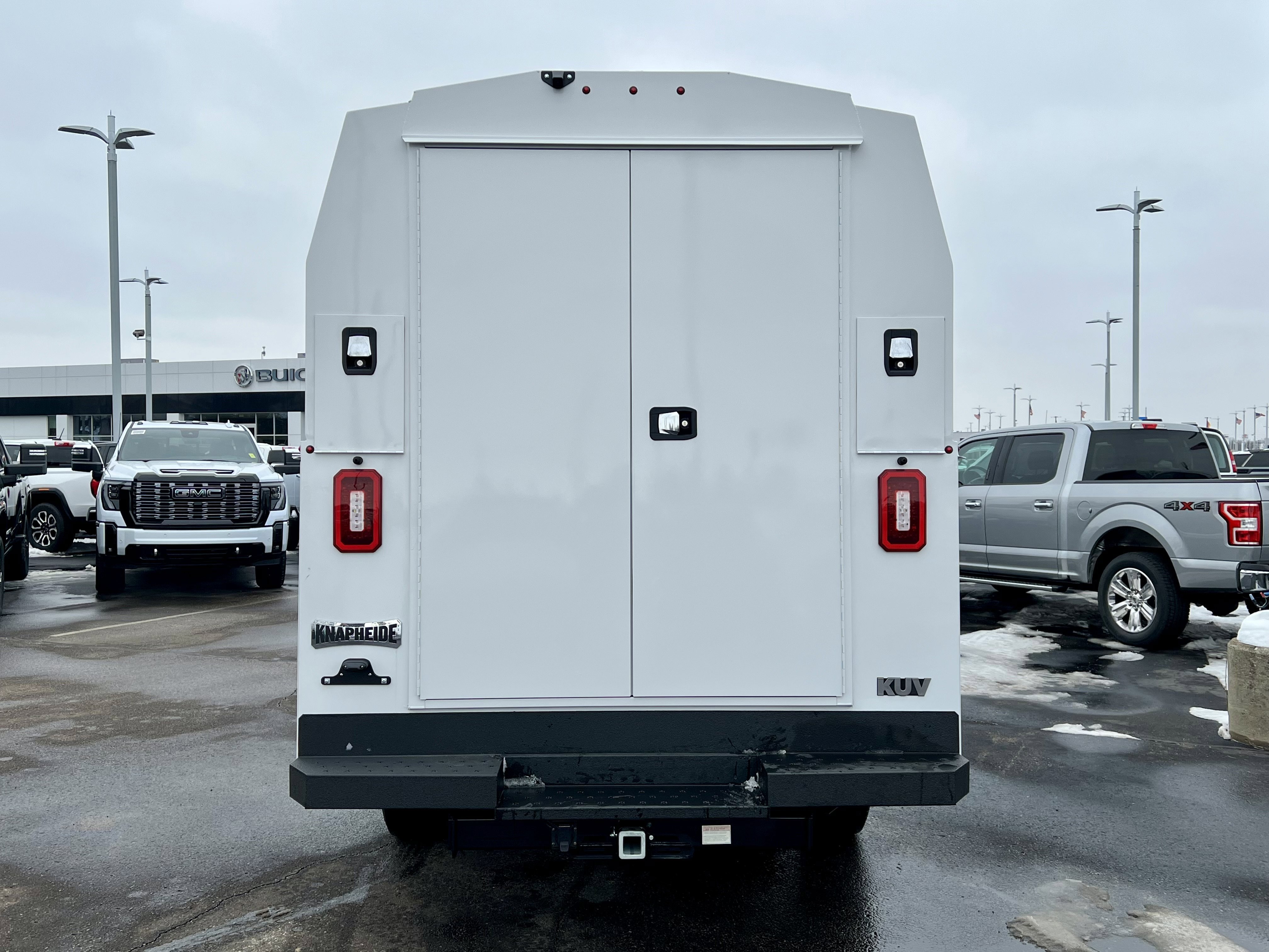 New 2025 GMC Savana 3500 w/ Power Convenience Package image 8