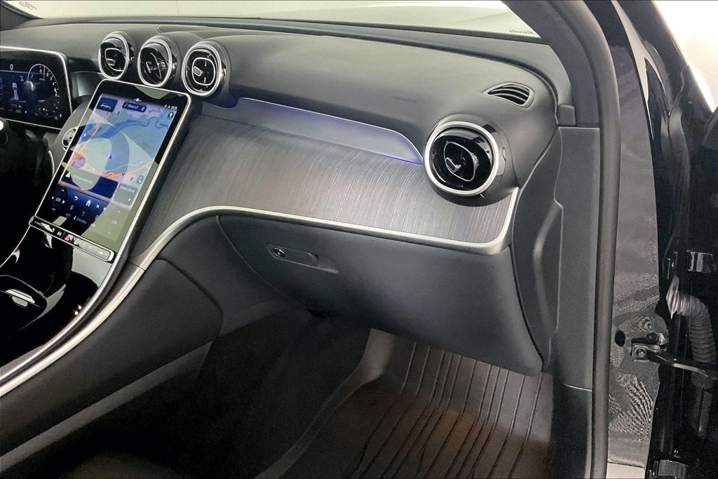 Certified 2025 Mercedes-Benz GLC 350e 4MATIC image 13