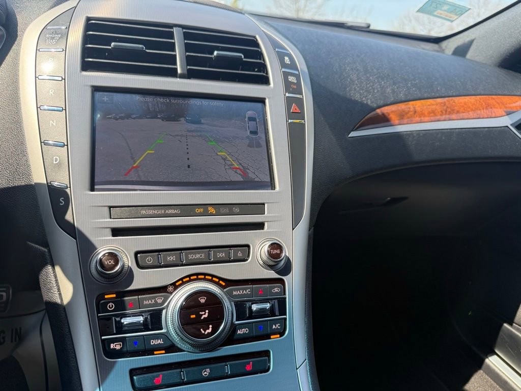 Used 2019 Lincoln MKZ Reserve w/ Reserve Plus Package image 29