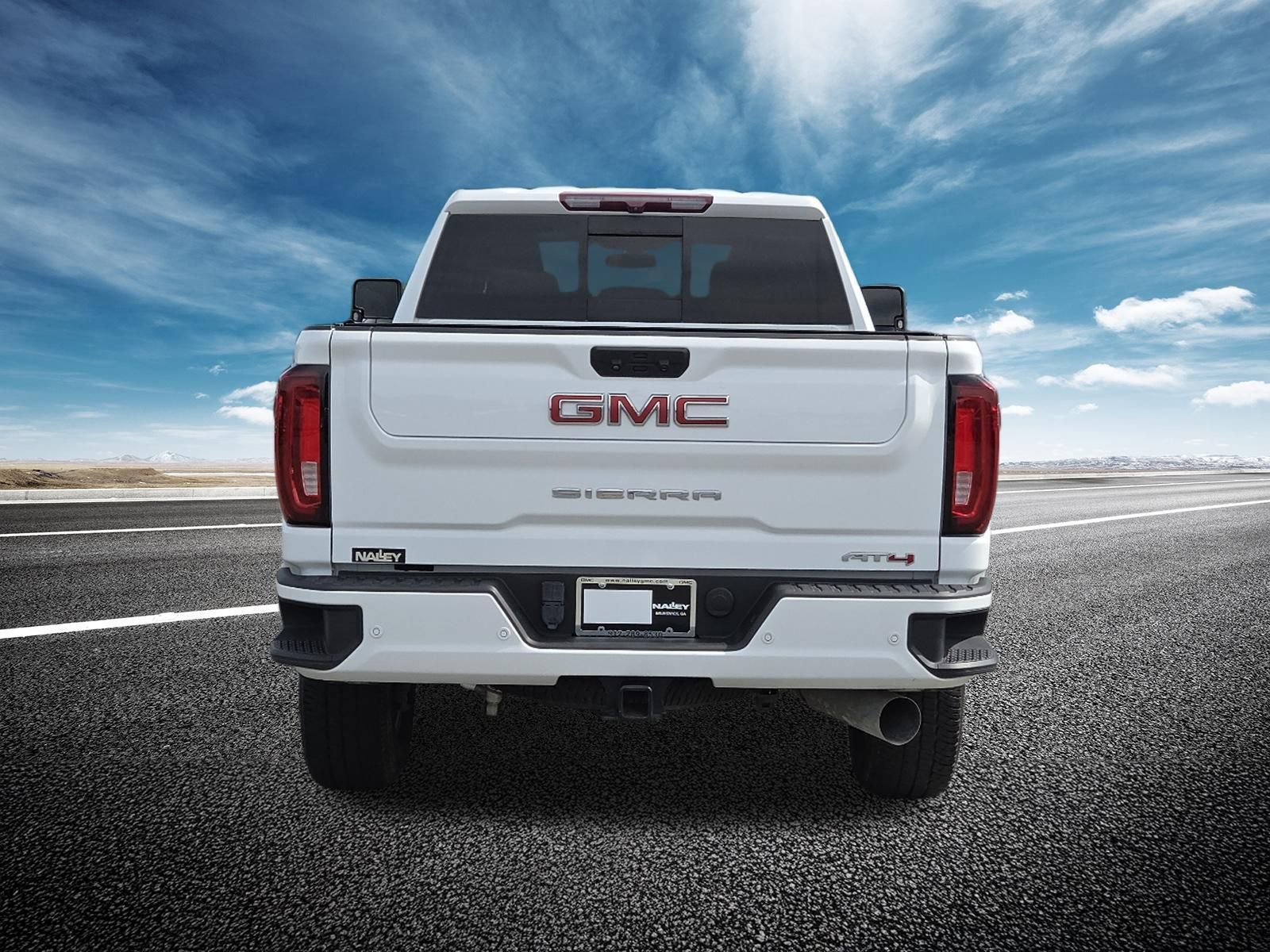 Used 2022 GMC Sierra 2500 AT4 w/ AT4 Preferred Package image 19