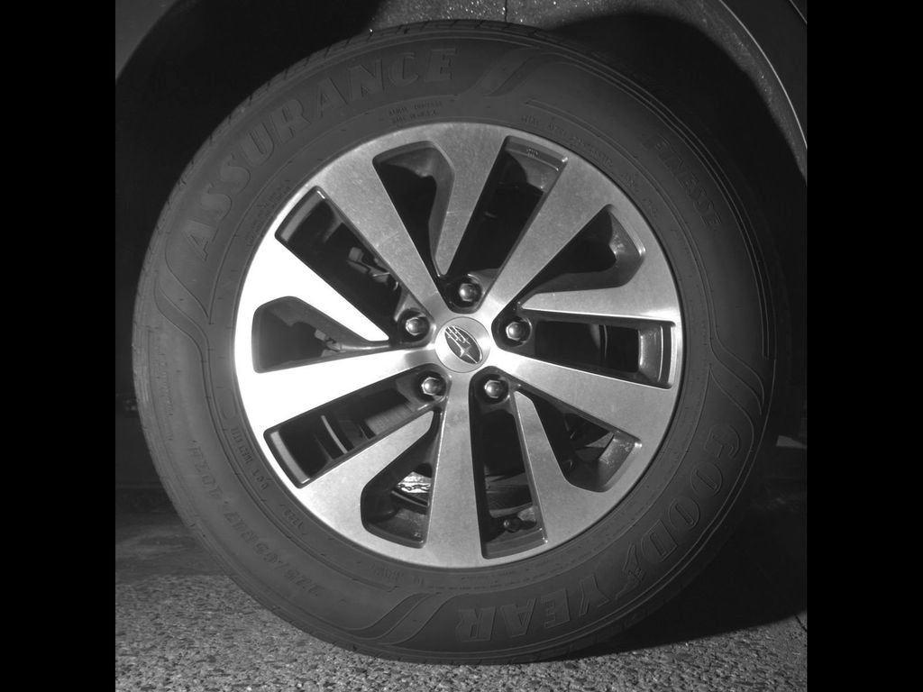 Used 2022 Subaru Outback Premium image 13