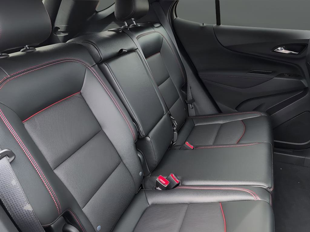 Used 2024 Chevrolet Equinox RS w/ RS Leather Package image 27