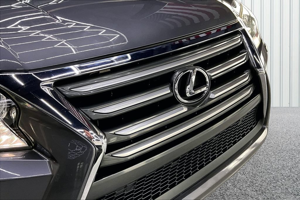 Used 2015 Lexus GX 460 w/ Premium Package AWD/4WD image 36