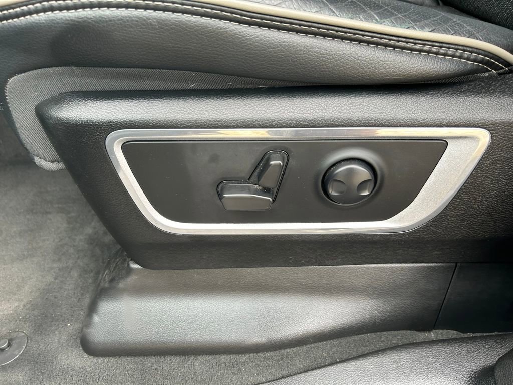 Certified 2023 RAM 1500 Laramie image 22