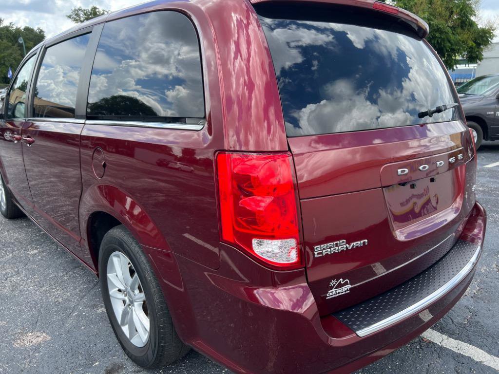 Used 2020 Dodge Grand Caravan SXT FWD image 22