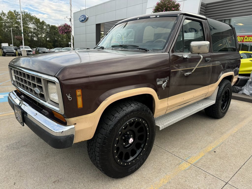 Used 1986 Ford Bronco II 4WD image 2