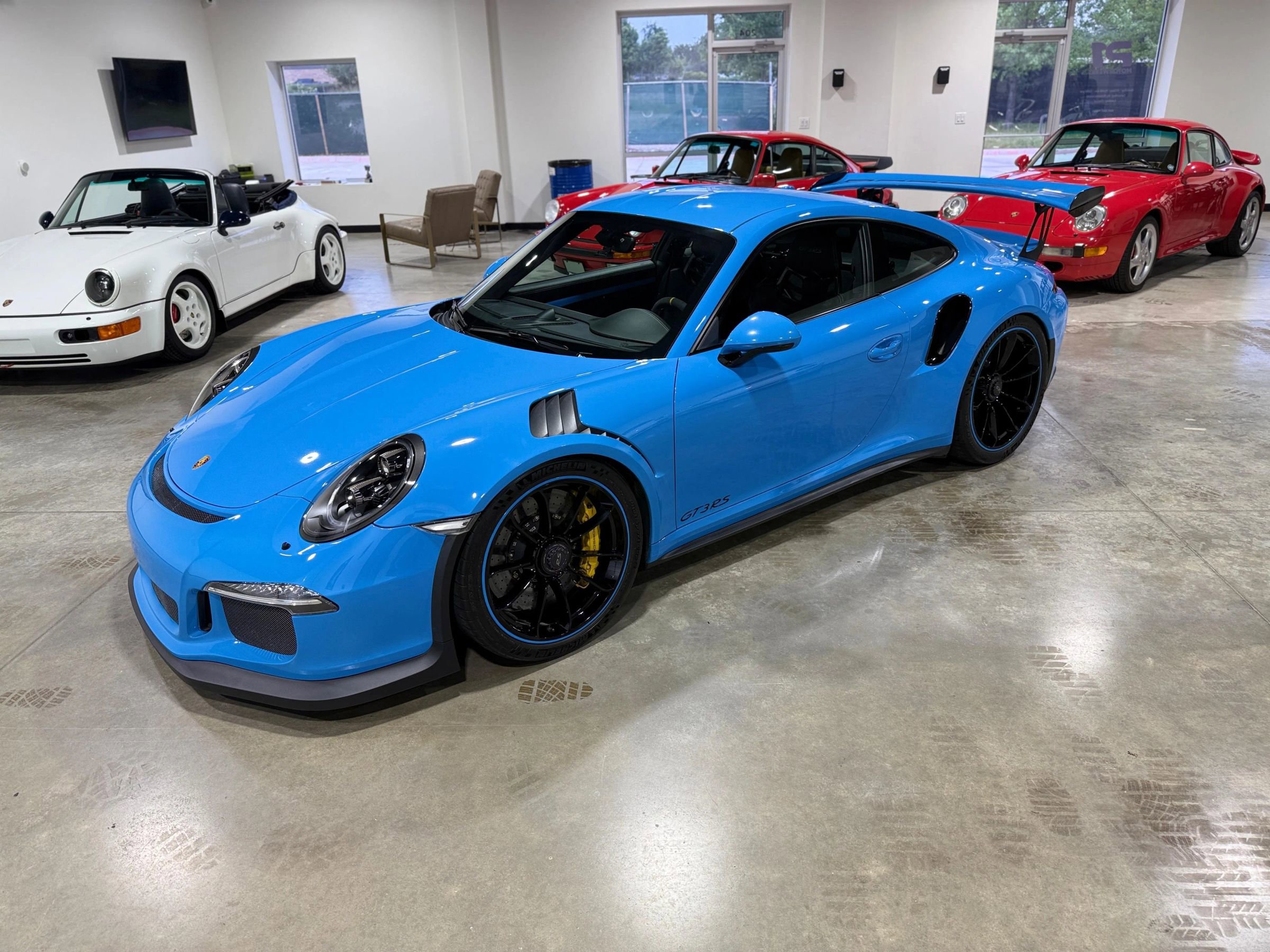 Used 2016 Porsche 911 GT3 RS RWD image 17