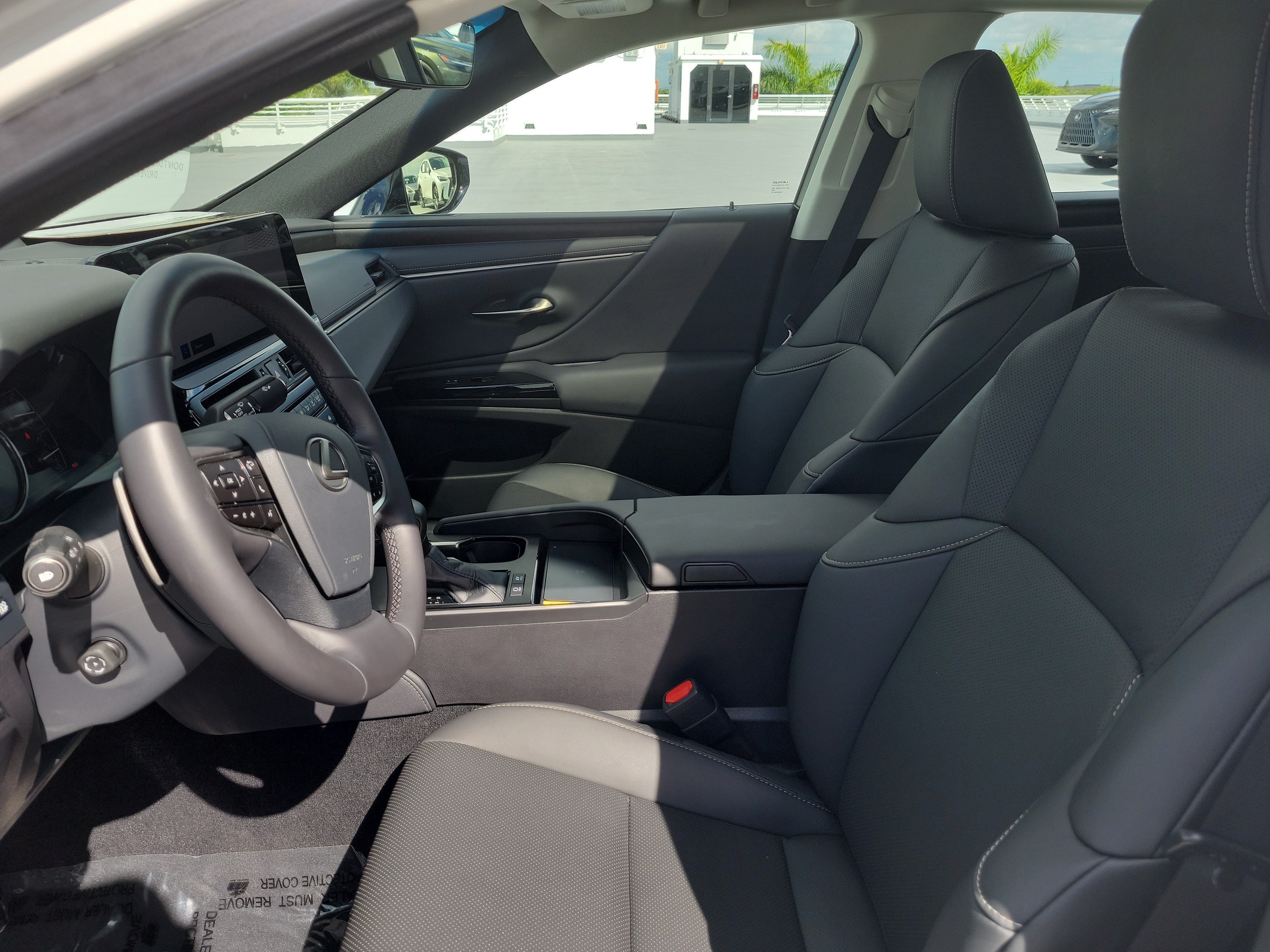Certified 2025 Lexus ES 300h w/ Premium Package FWD image 21