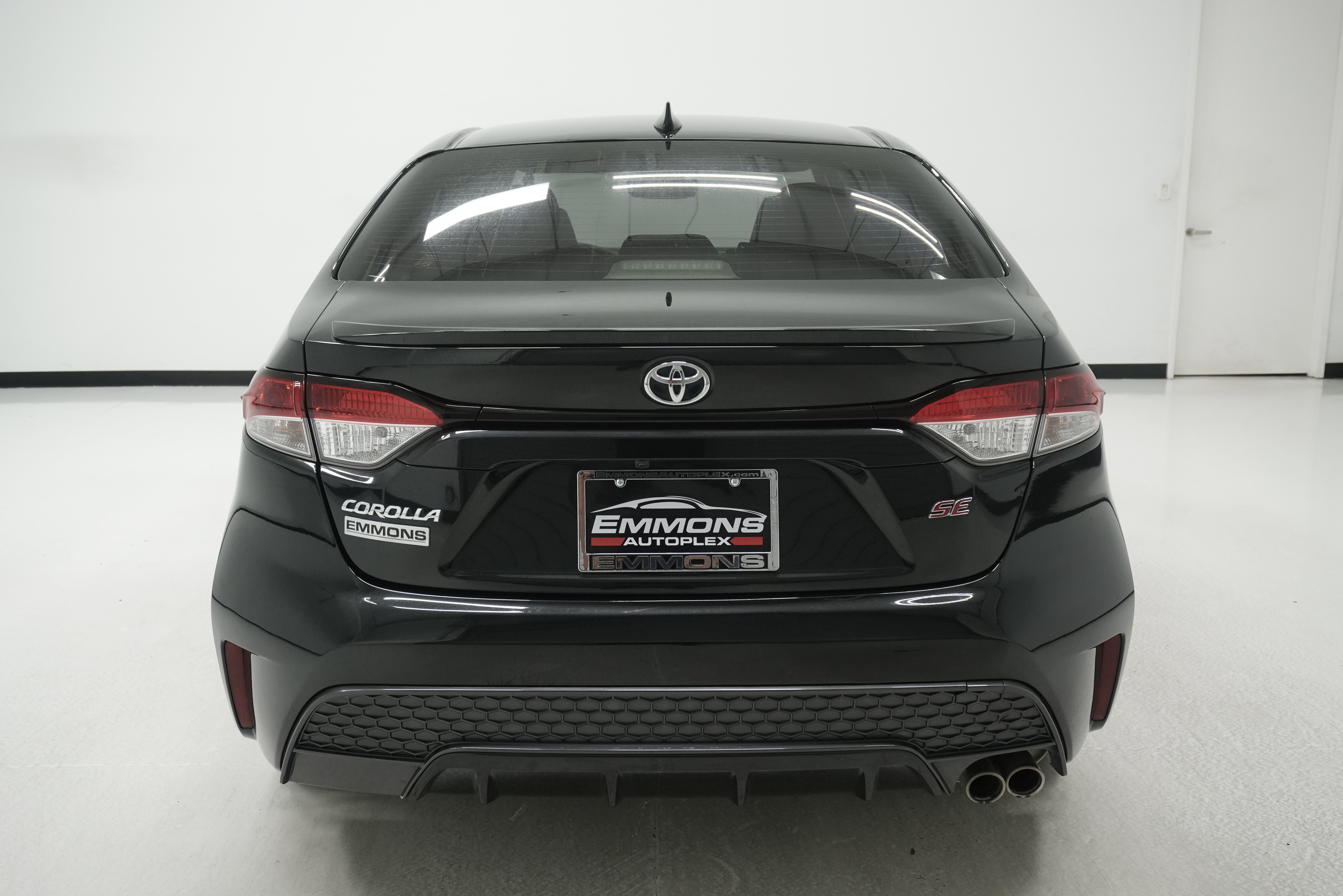 Used 2022 Toyota Corolla SE FWD image 5