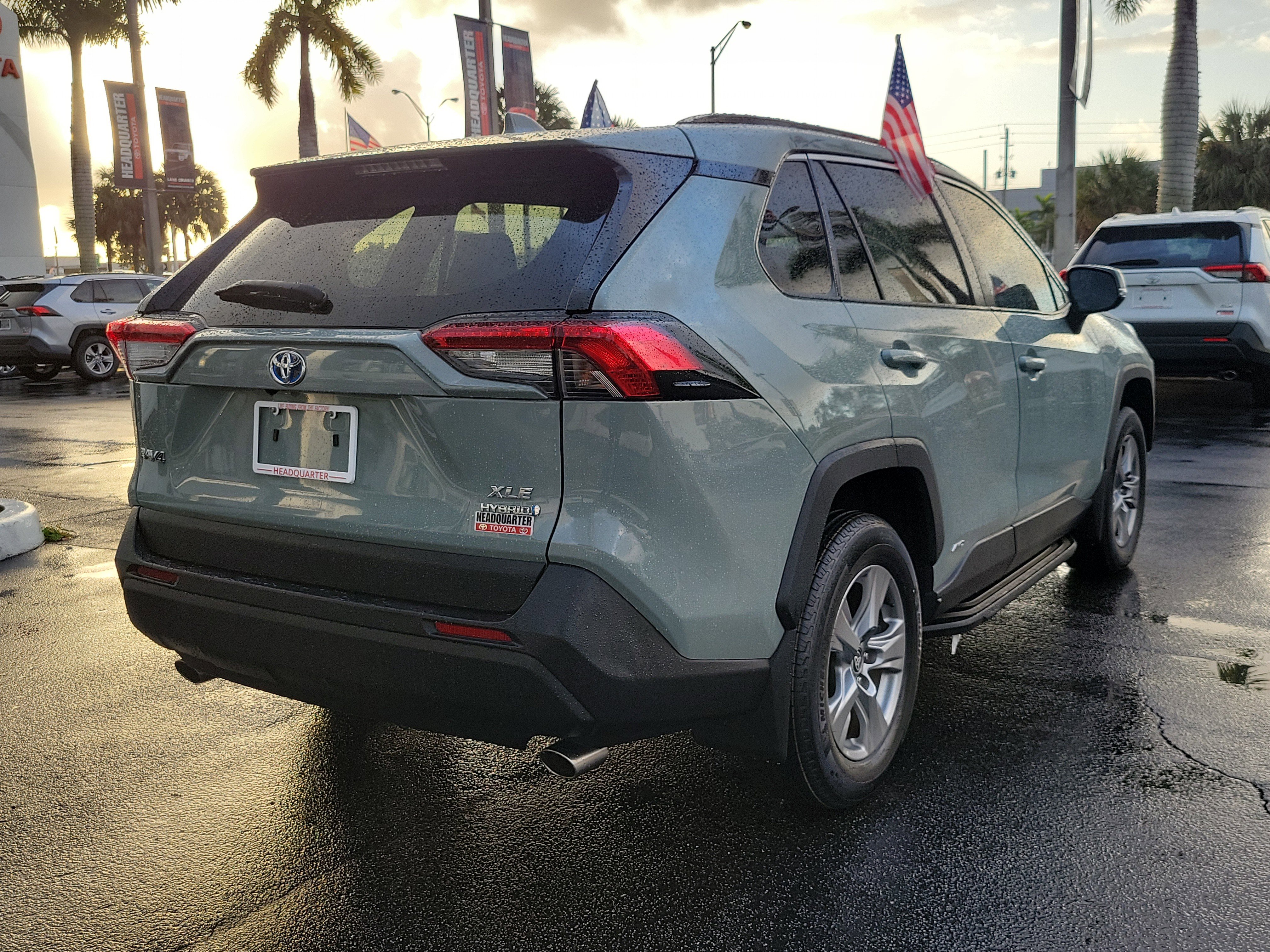 Used 2022 Toyota RAV4 XLE image 11