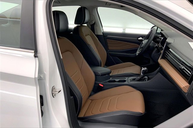 New 2026 Volkswagen Jetta SEL image 9