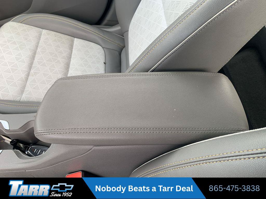 Used 2022 Chevrolet Bolt EUV Premier w/ Super Cruise Package FWD image 21